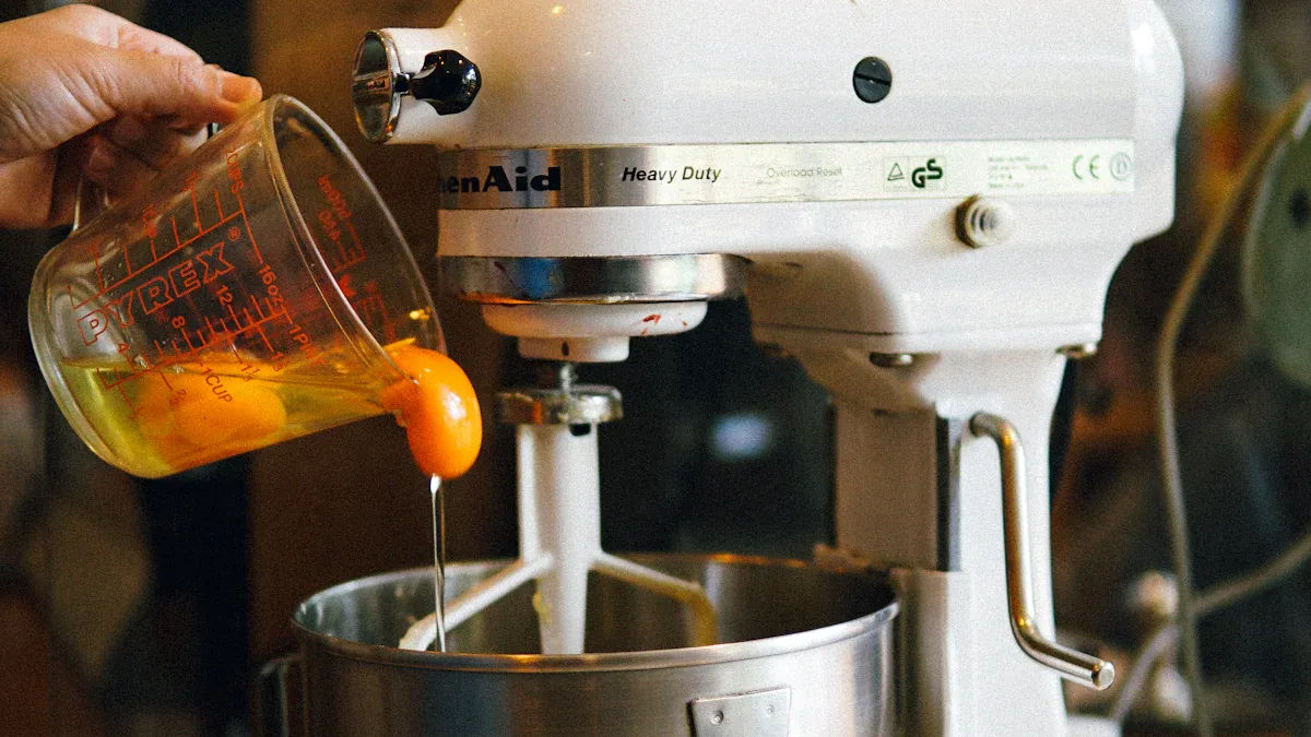 1500Wスタンドミキサーの極限テスト：過負荷にならずにどれだけの生地をこねることができるのか？